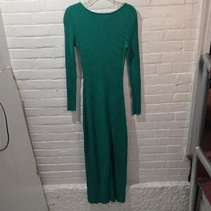 Line and Dot Long Sleeve Green Knit Dress
